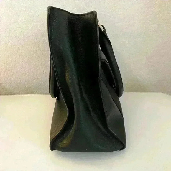 MICHAEL KORS bridgette saffiano lock key small bag black - Picture 6 of 14